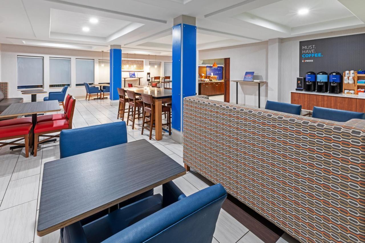 Holiday Inn Express & Suites Lafayette South By Ihg Exteriör bild